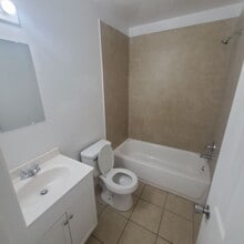 3024 Ernest Dr in Auburndale, FL - Building Photo - Building Photo