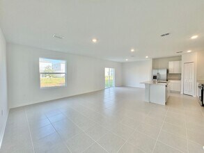 3555 Kimbrough Dr in Lake Wales, FL - Building Photo - Building Photo