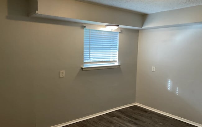 13010 Creek Manor Ct in Riverview, FL - Building Photo - Building Photo