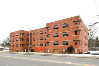 15550 Fenkell St in Detroit, MI - Building Photo - Building Photo