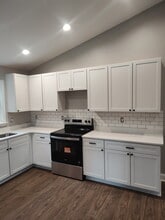 976 Beck Rd in Eden, NC - Building Photo - Building Photo