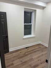 137 W Washington Ln in Philadelphia, PA - Building Photo - Building Photo