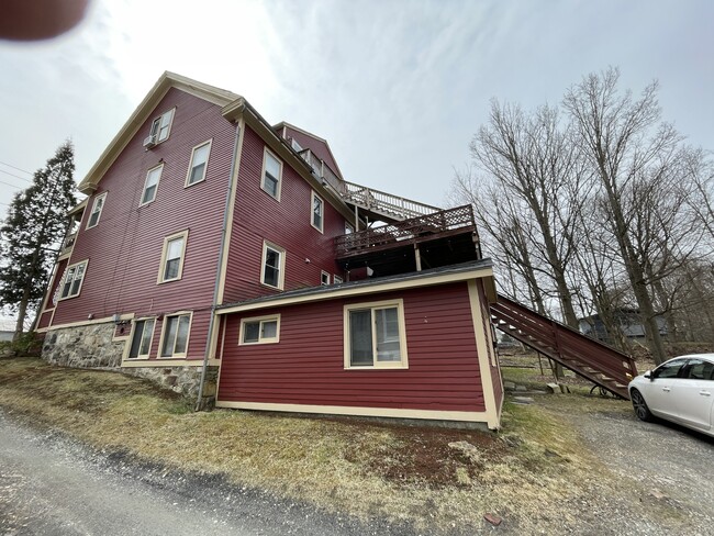 Red Building in Williamstown, MA - Building Photo - Building Photo