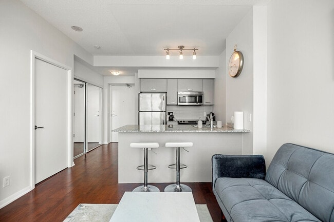 property at 38 Grenville St