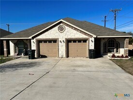 305 Study Hall Lp in Killeen, TX - Building Photo