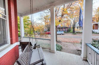 2710 E Grace St in Richmond, VA - Foto de edificio - Building Photo