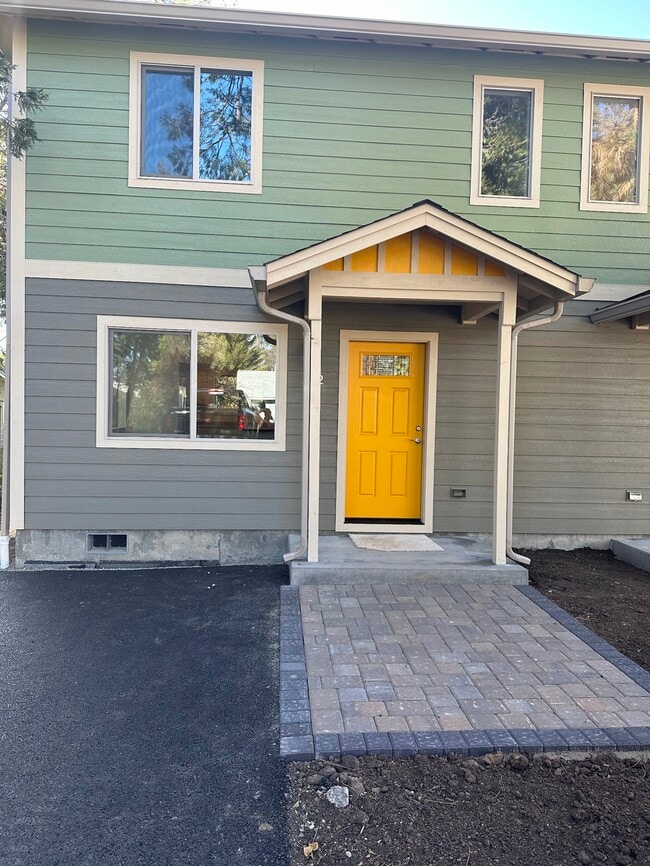 112 Maple St in Phoenix, OR - Building Photo - Building Photo