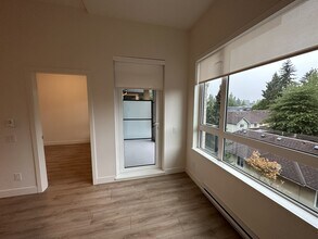 741 Anskar Ct in Coquitlam, BC - Building Photo - Building Photo
