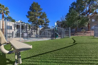 Sequoia Meadows in Las Vegas, NV - Building Photo - Building Photo