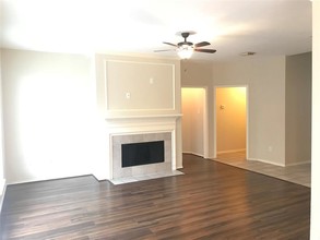 2902 Napoleonic Ct in Houston, TX - Building Photo - Building Photo