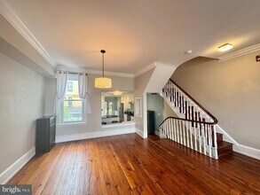 2232 Fairmount Ave in Philadelphia, PA - Building Photo - Building Photo