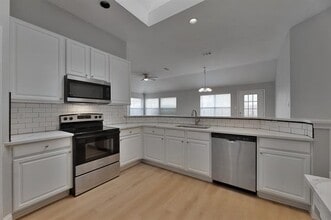 4520 Lodestone Ln in Fort Worth, TX - Building Photo - Building Photo