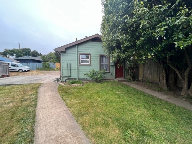 property at 2211 Spring St