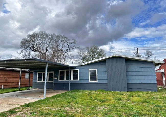 13025 Joliet St