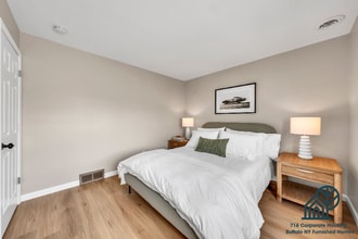 2660 Elmwood Ave in Buffalo, NY - Building Photo - Building Photo