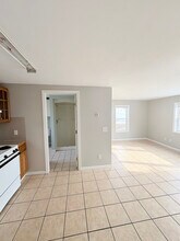 530 High St, Unit Studio in Ionia, MI - Building Photo - Building Photo