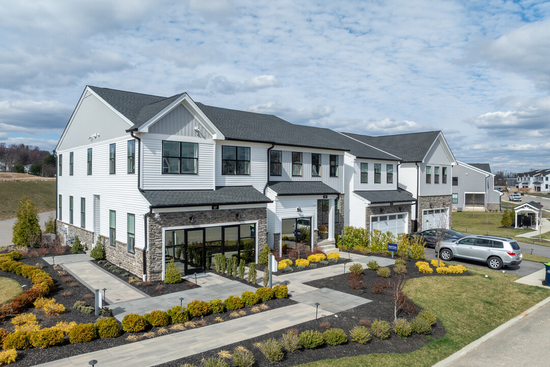 Stonebrook at Upper Merion in King of Prussia, PA - Building Photo