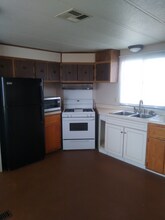 19 Rd 5365 in Farmington, NM - Foto de edificio - Building Photo