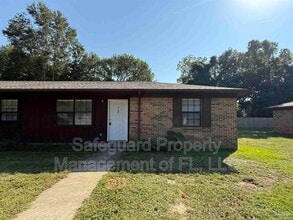 4189 Ravenwood Dr in Pace, FL - Building Photo - Building Photo