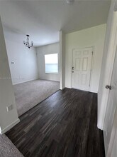 1142 SW Edinburgh Dr in Port St. Lucie, FL - Building Photo - Building Photo