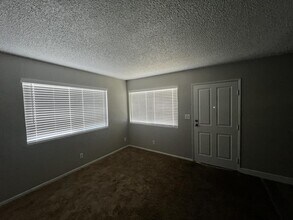 1541 N 23rd St in Las Vegas, NV - Building Photo - Building Photo