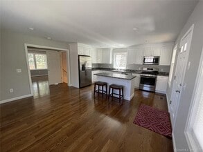 5 Bungalow Terrace in Newtown, CT - Building Photo - Building Photo