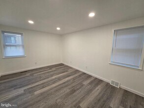 8947 Alton St in Philadelphia, PA - Building Photo - Building Photo