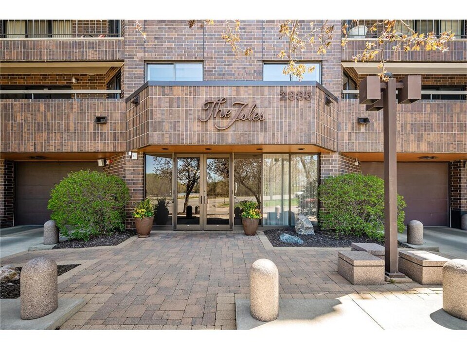 2885 Knox Ave S in Minneapolis, MN - Building Photo