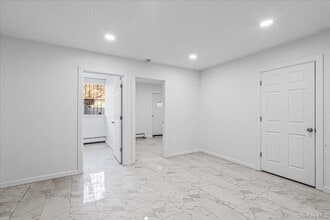 953A E 217th St in Bronx, NY - Building Photo - Building Photo