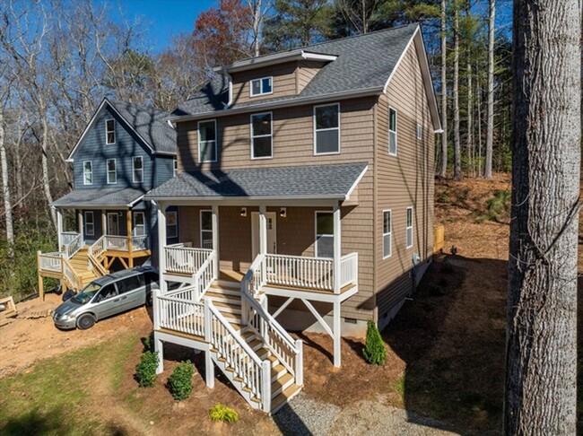 131 Owenby Ln in Black Mountain, NC - Building Photo - Building Photo