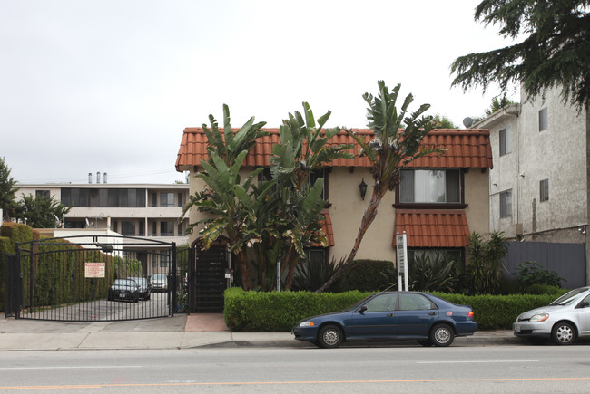 4436 Woodman Avenue Apartments in Sherman Oaks, CA - Building Photo - Building Photo