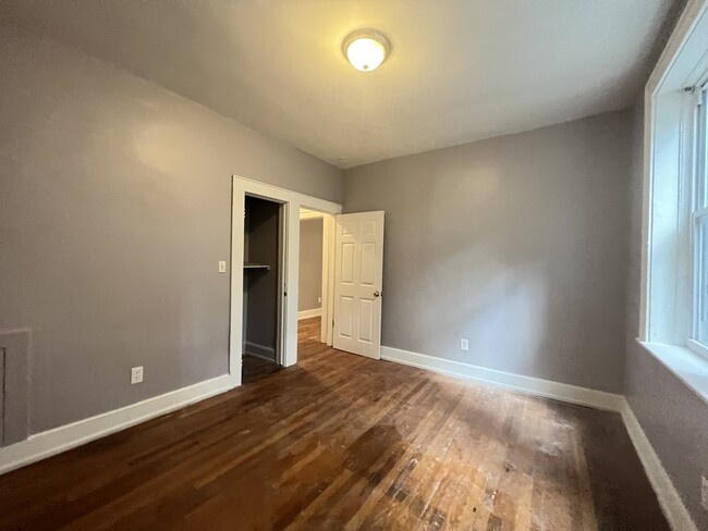 220 S Harrison St, Unit 23 in East Orange, NJ - Building Photo - Building Photo