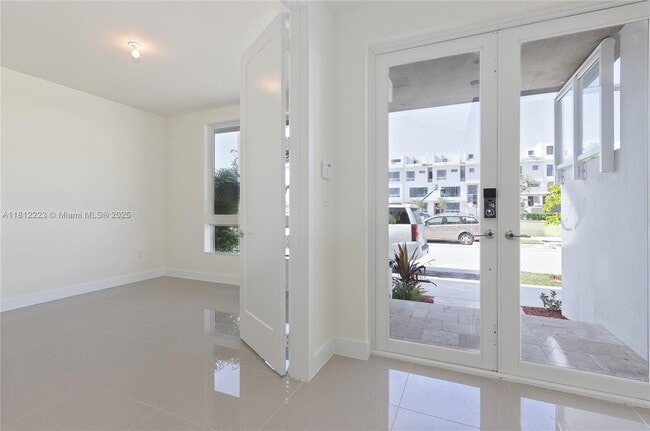 property at 10341 NW 64th Ln