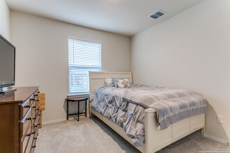 6231 Fieldrun in San Antonio, TX - Building Photo - Building Photo