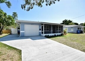 658 64th Ave S in St. Petersburg, FL - Building Photo