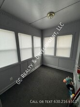 6555 S Washtenaw Ave. in Chicago, IL - Building Photo - Building Photo