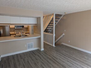 5523 Valencia Park Blvd in Hilliard, OH - Foto de edificio - Building Photo