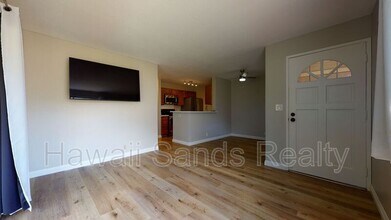 95-510 Wikao St in Mililani, HI - Building Photo - Building Photo