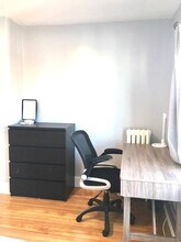 62 Woods Ave, Unit 2 in Somerville, MA - Building Photo - Building Photo