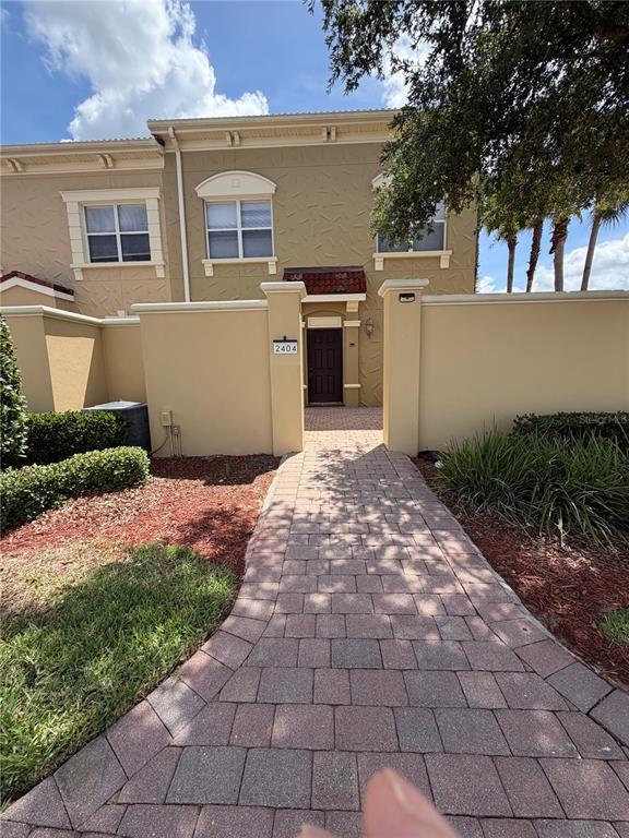 property at 2404 Bella Vista Dr