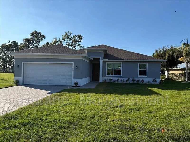 16142 Juarez Cir in Punta Gorda, FL - Building Photo