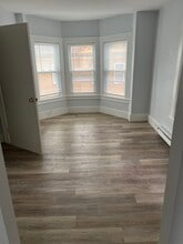 8 South St, Unit 2 in Beverly, MA - Building Photo - Building Photo