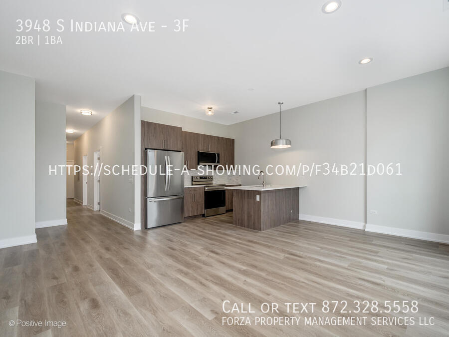 3948 S Indiana Ave in Chicago, IL - Building Photo