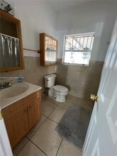 8 NW 33rd Ave in Miami, FL - Building Photo - Building Photo