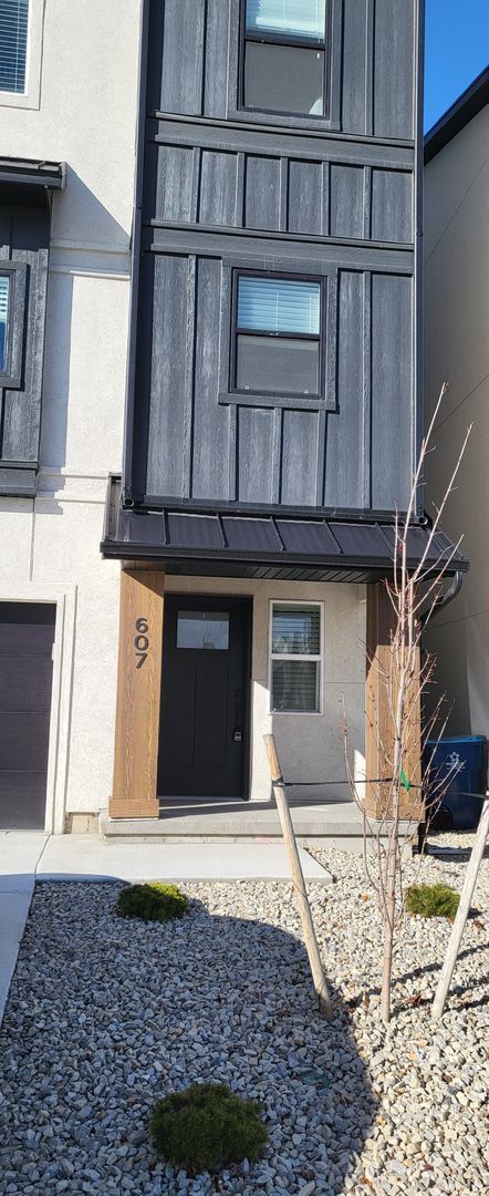 property at 607 E 360 S