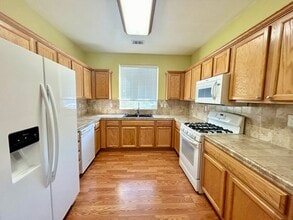 392 Royal Troon Dr in Dayton, NV - Building Photo - Building Photo