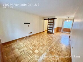 1602 W Abingdon Dr in Alexandria, VA - Building Photo - Building Photo