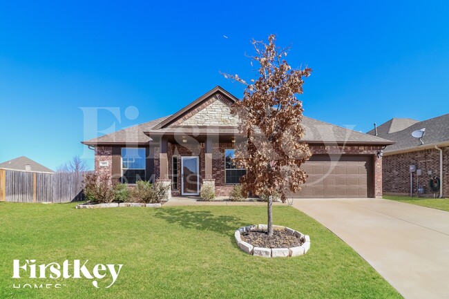 property at 1005 Destrehan Dr