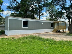 817 Cedar Lawn Dr in Alvin, TX - Building Photo - Building Photo