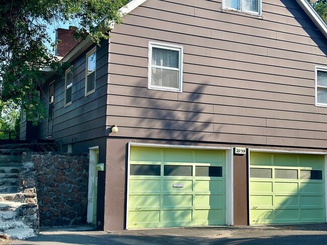 2039 Manzanita St in Klamath Falls, OR - Building Photo - Building Photo
